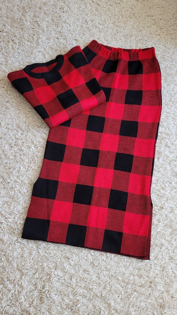 Kırmızı Kareli Uzun Triko Elbise - Görsel 3