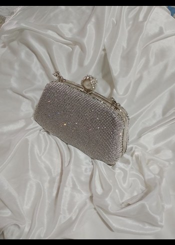 gümüş Desenli Payetli Metal Abiye Çanta - Görsel 4