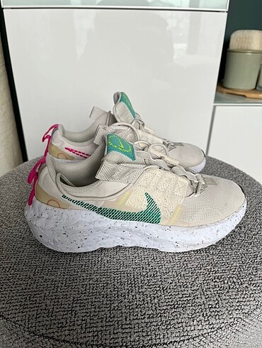 Nike Sneaker