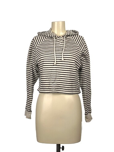 H&M Sweatshirt %70 İndirimli.