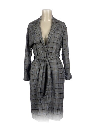 Bershka Trenchcoat %70 İndirimli.
