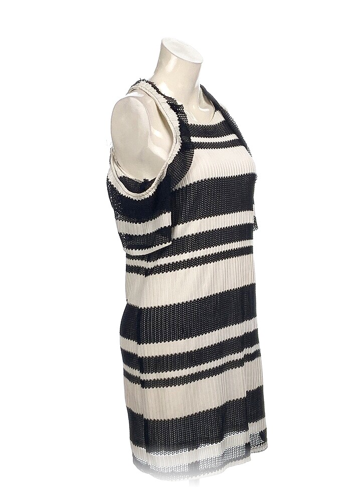 Zara Kısa Elbise %70 İndirimli. - Görsel 2