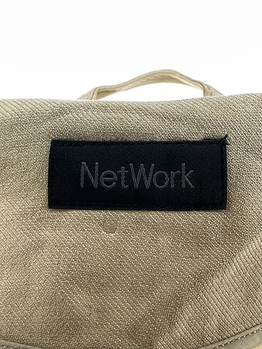 36 Beden ten rengi Renk Network Ceket %70 İndirimli.