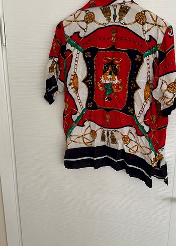 Desenli Kısa Kollu Kadın Gömlek - Görsel 2