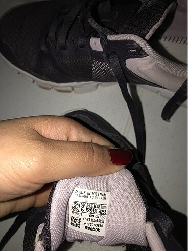 39 Beden Reebok spor ayakkabi