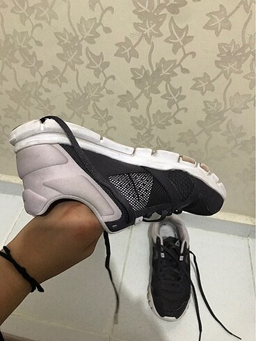 39 Beden mor Renk Reebok spor ayakkabi