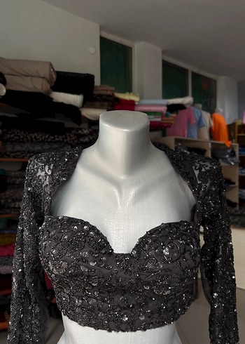 Özel tasarım el işlemesidir - Görsel 13