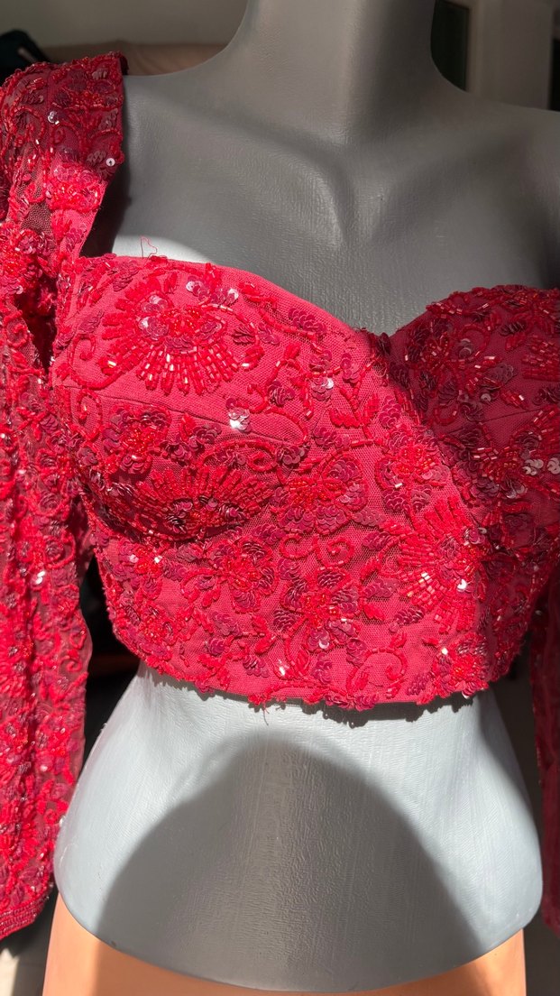 Özel tasarım el işlemesidir - Görsel 4