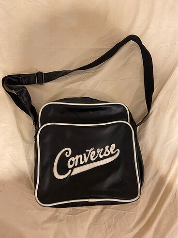 Orijinal converse canta