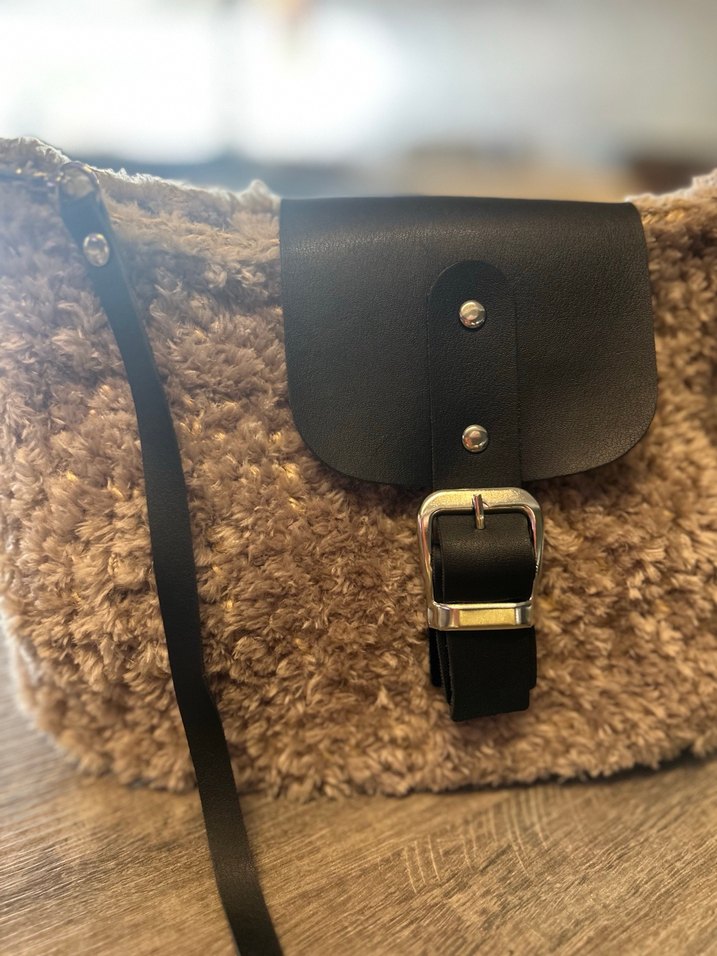 el örgüsü peluş çanta - Görsel 2