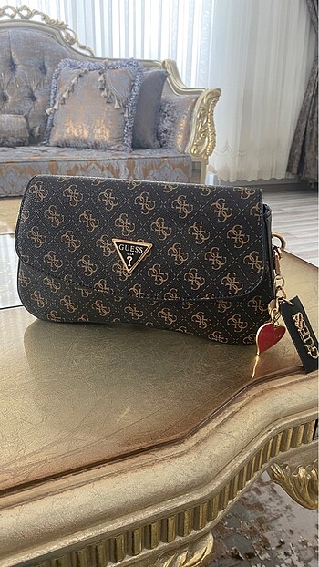 Guess çanta