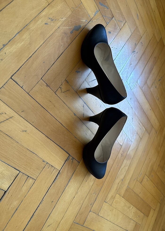 Topuklu ayakkabı - Görsel 3