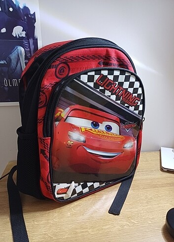 ilkokul çantası arabalar çanta şimşek mcqueen