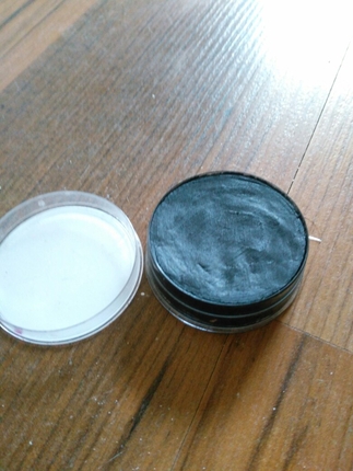 aqua siyah far kryolan