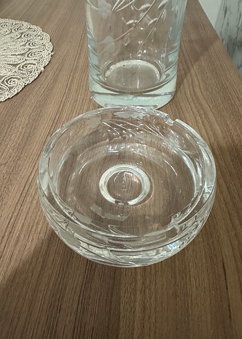 Beden Şeffaf İşlemeli Cam Vazo