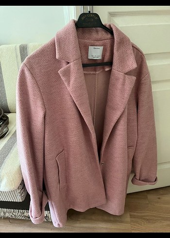 Pembe Düğmeli Midi Yün Kaban