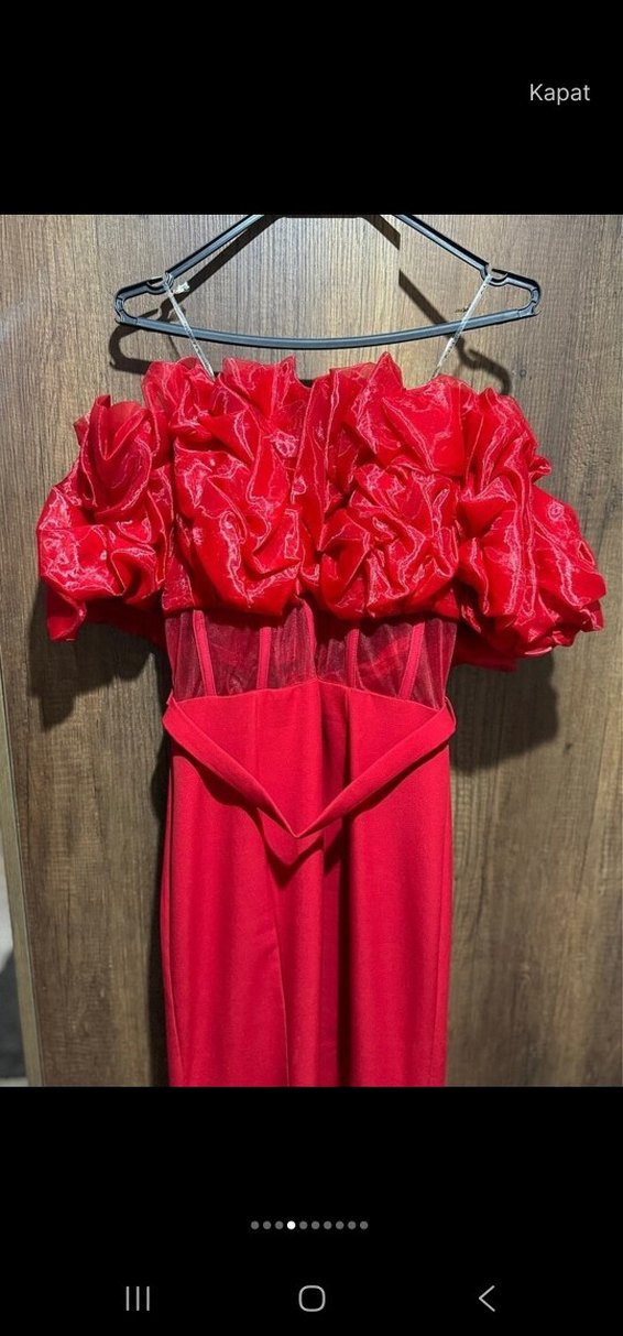 Uzun Kırmızı Drapeli Straplez Kadın Abiye - Görsel 2