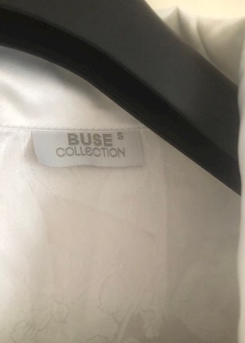 Diğer Parlak Beyaz Uzun Kollu Midi Pijama Takımı