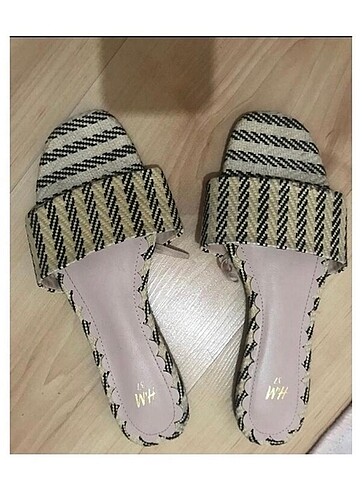 H&M terlik