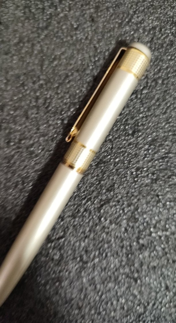 micro metal gövde üstten çevirmeli tükenmez kalem yenidir - Görsel 3