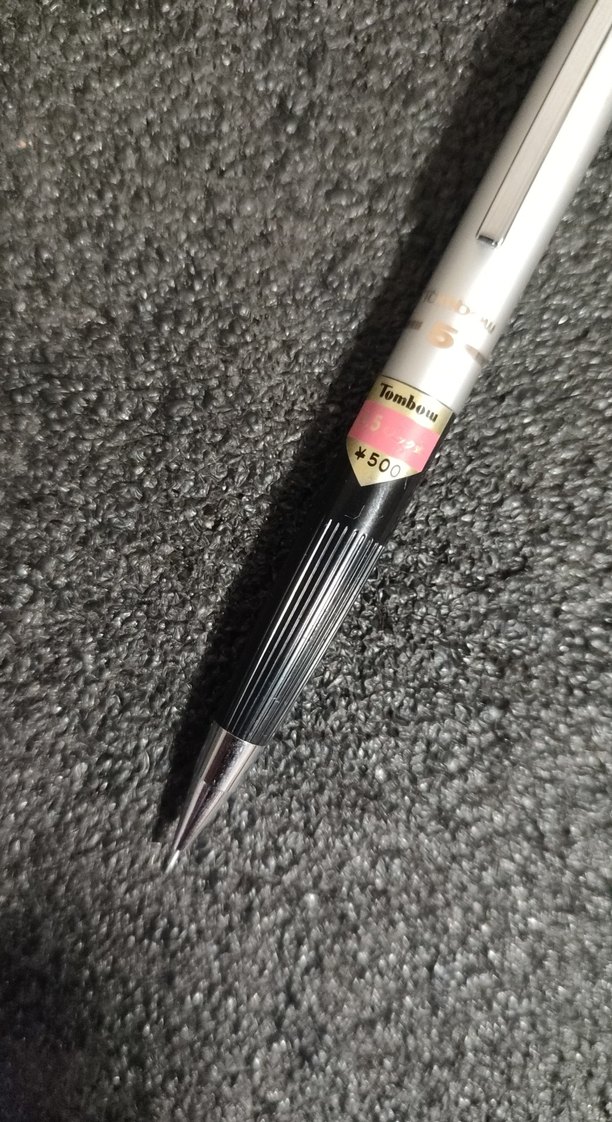 tombow mini cep boy yarı krom 0.5 kalem yenidir - Görsel 2