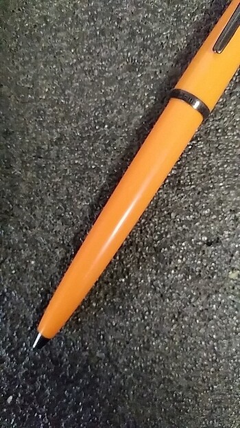 Beden Scrikss ilk seri tükenmez kalem yenidir