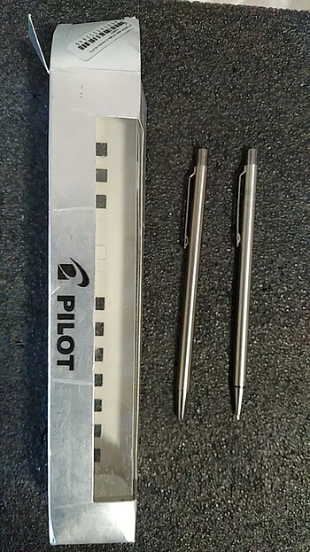 Pilot metal gövde 0.5 uçlu ve tükenmez kalem seti yenidir 