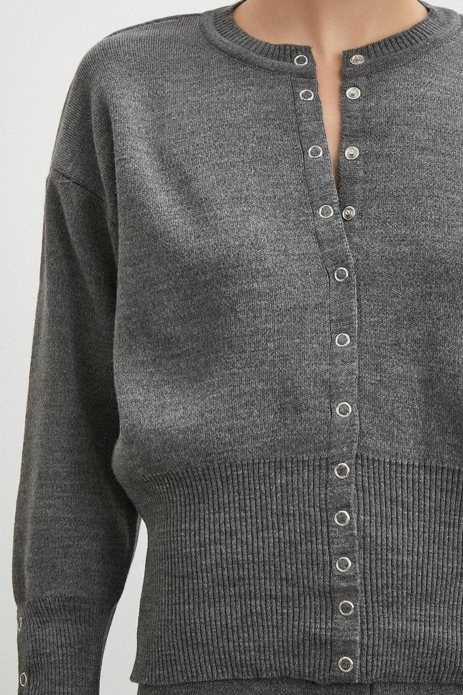 Düğmeli Gri Kadın Triko Eşofman Takım - Görsel 2