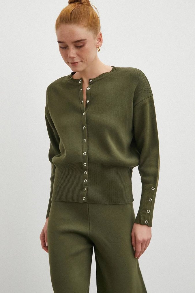 Düğmeli Haki Kadın Triko Eşofman Takımı - Görsel 2