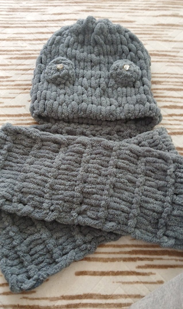 Gri Örgü Bere ve Atkı Seti - Görsel 3