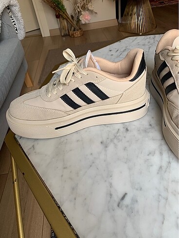 Adidas ithal ayakkabı