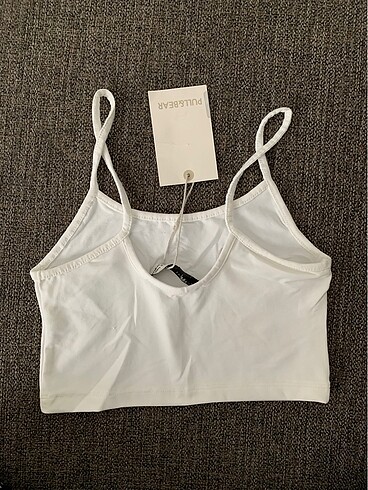 Pull and Bear Crop top