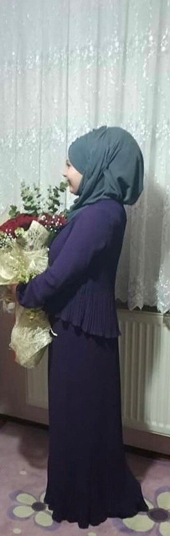 Diğer Söz elbisesi 1 kez giyildi
