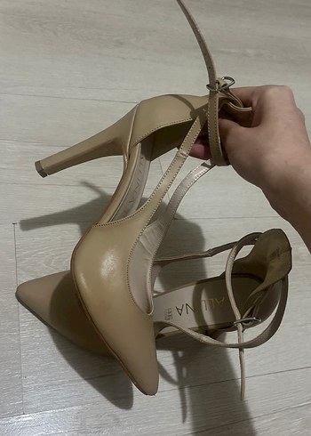 Bej Topuklu Bağcıklı Kadın Abiye Ayakkabı - Görsel 3