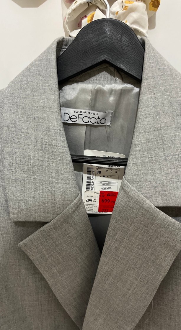 Gri Kısa Kesim Kadın Blazer Ceket - Görsel 2