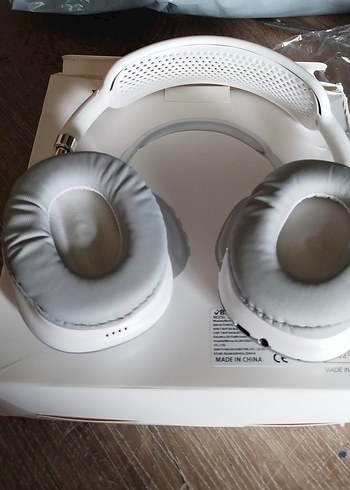 Bluetooth kulak üstü kulaklık P9. - Görsel 2