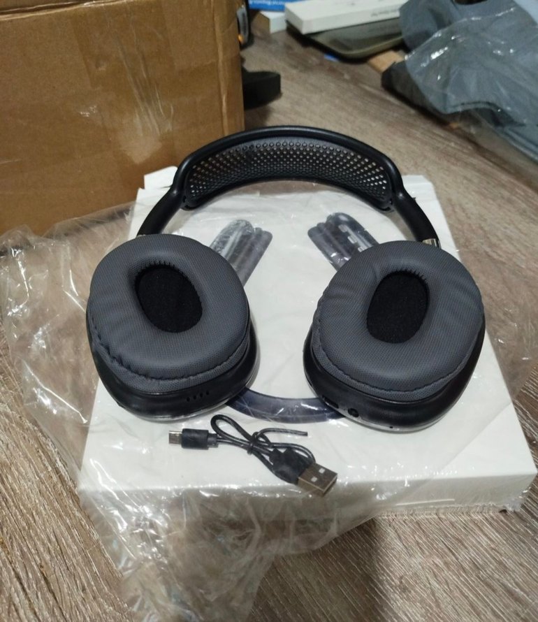 Bluetooth kulak üstü kulaklık P9. - Görsel 2