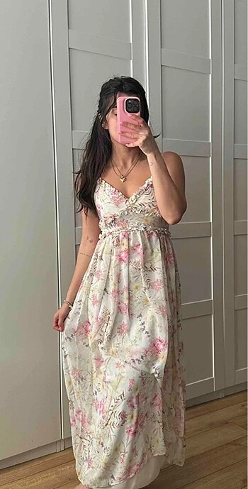 Trendyol & Milla Çiçekli elbise
