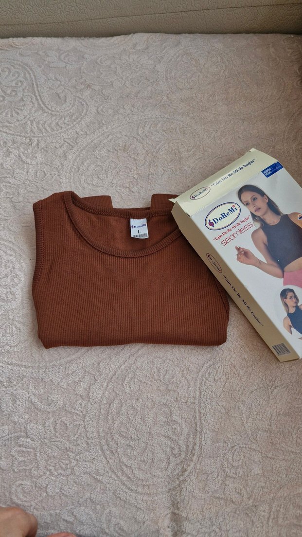 L Kahve renkli paketli çizgili lazer kesim  sporcu crop büstiyer - Görsel 2