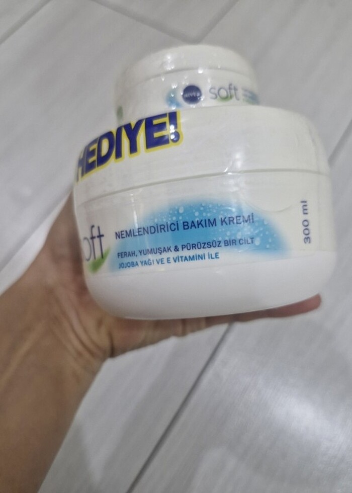 Kullanılmamış Nivea Soft  Krem ikili paket 350 ml - Görsel 2