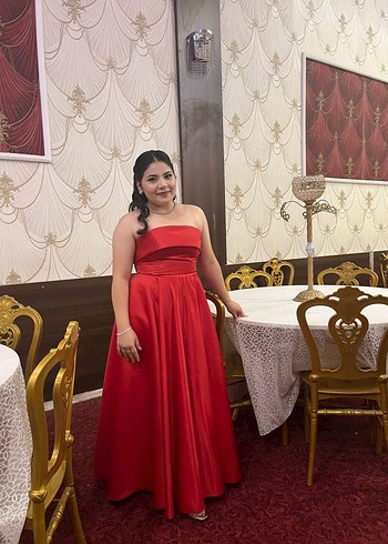 Kırmızı Drapeli Straplez Uzun Abiye Elbise Midi - Görsel 4