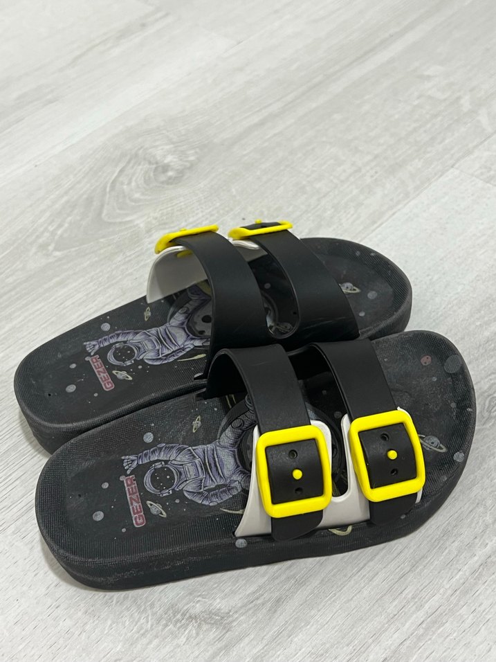 Erkek çocuk terlik. - Görsel 4