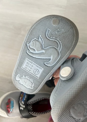 LC Waikiki Erkek bebek terlik.