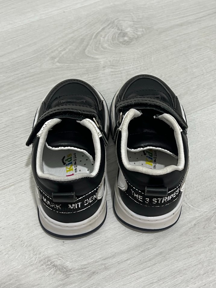 Erkek bebek ayakkabı. - Görsel 3