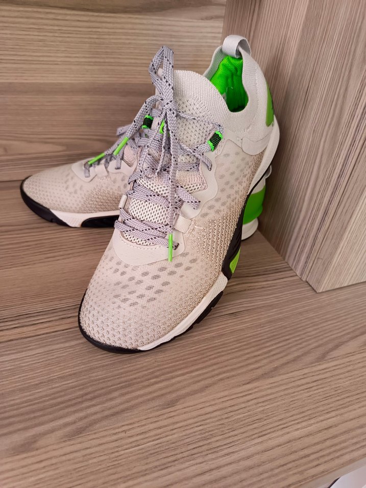 Under Armour Beyaz Gri Bağcıklı Spor Ayakkabı - Görsel 2