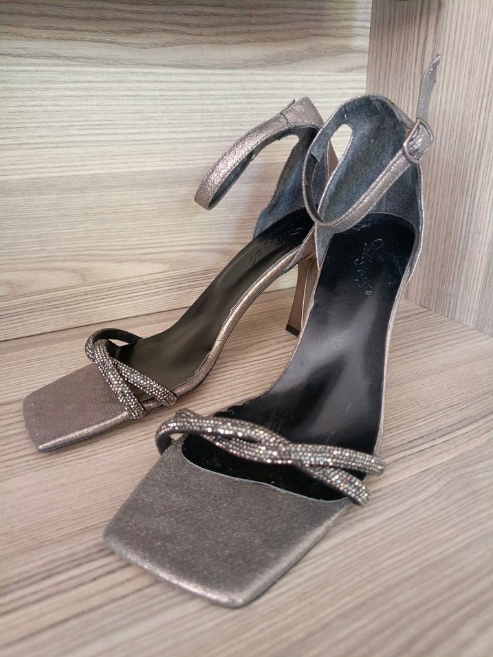 Kahverengi Yılan Desenli Stiletto Topuklu Ayakkabı - Görsel 2