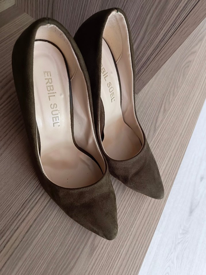 Bej Süet Stiletto Topuklu Kadın Ayakkabı - Görsel 2