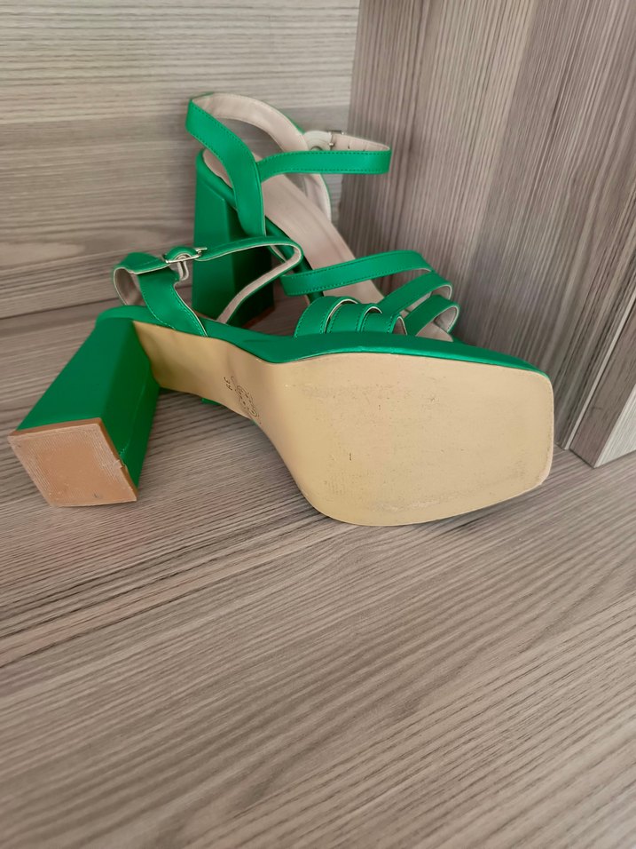 Yeşil Parlak Platform Topuklu Kadın Sandalet - Görsel 5