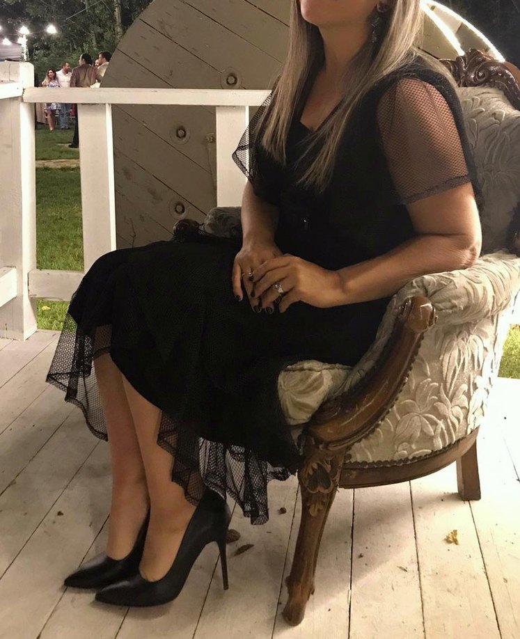 Siyah Dantel Detaylı Midi Özel Tasarım Abiye Elbise - Görsel 4