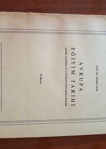 Avrupa Eğitim Tarihi - Prof. Dr. Kemal Aytaç